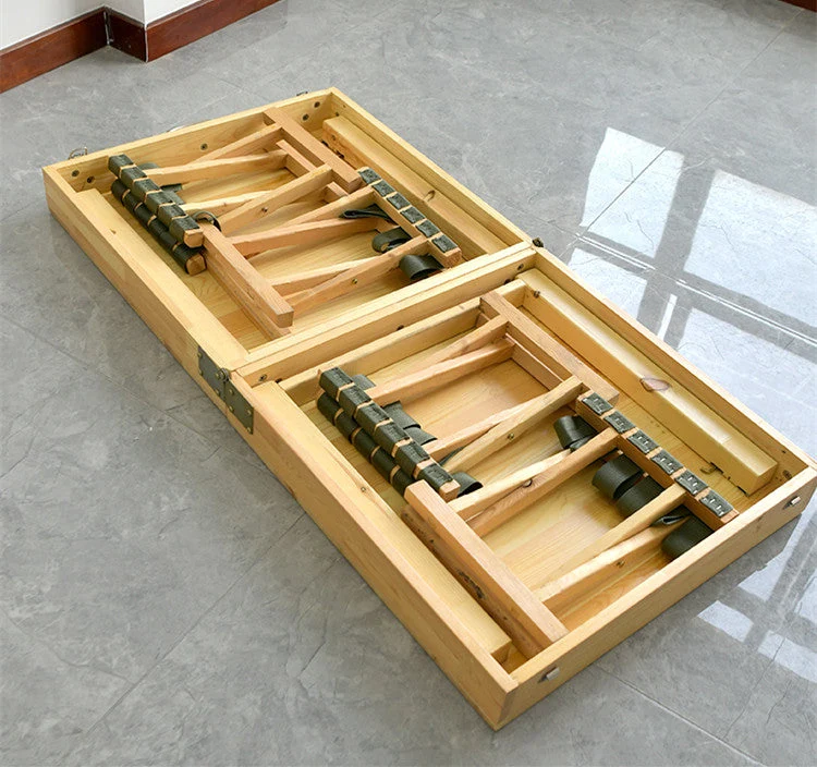 Table pliante en bois massif avec 4 tabourets