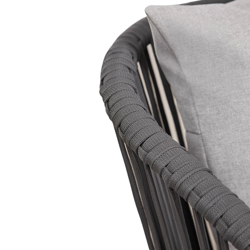 Lot de 2 chaises de jardin SKLUM Arhiza empilables avec accoudoirs en corde tressée gris graphite