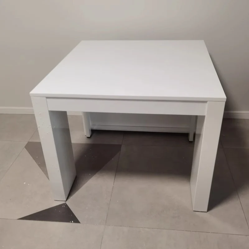 Table gain de place et extensible avec 4 rallonges