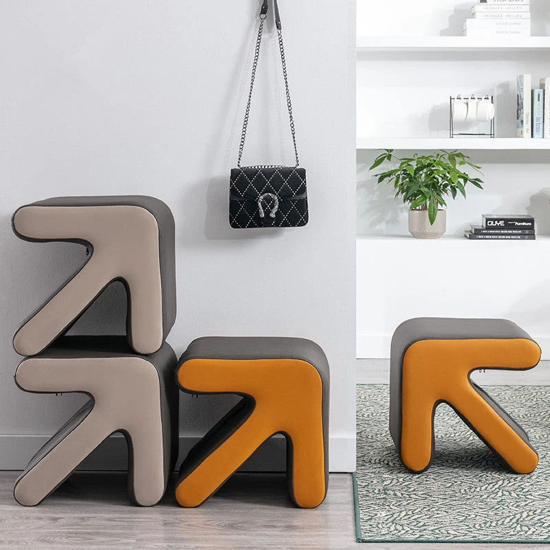 Repose-pieds de style flèche en similicuir PU doux pour la maison de luxe léger