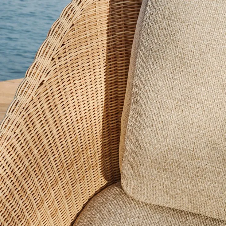 Canapé Galea Kave Home 3 places en bois de teck et rotin synthétique 223 cm FSC 100 %