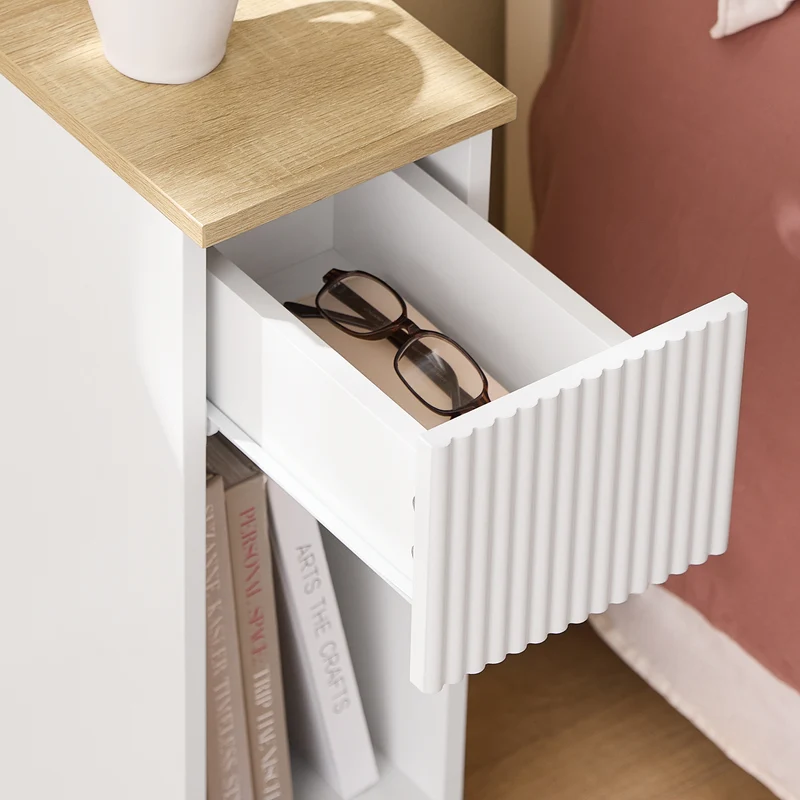 SoBuy FBT111-W Table de chevet étroite 20 cm avec tiroir design et étagère – Table de nuit slim blanche