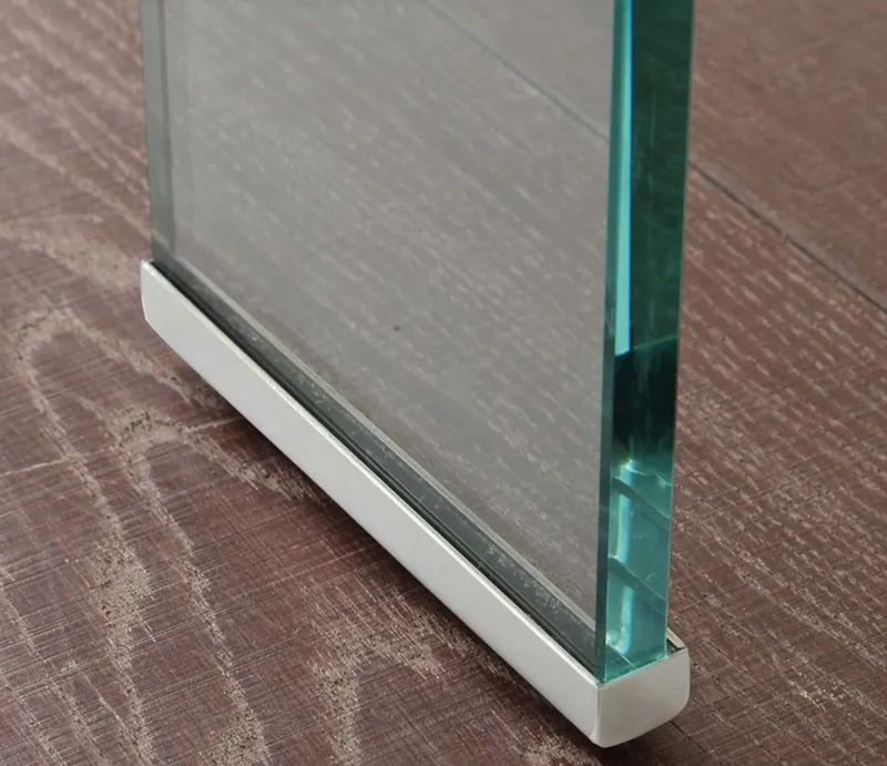 Table à manger en verre trempé extensible - Nelly