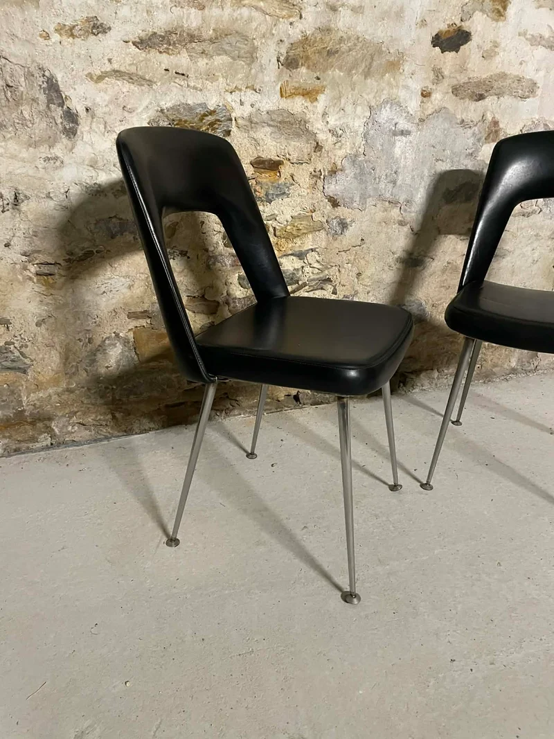 Lot de 2 chaises design noir pieds métal style contemporain