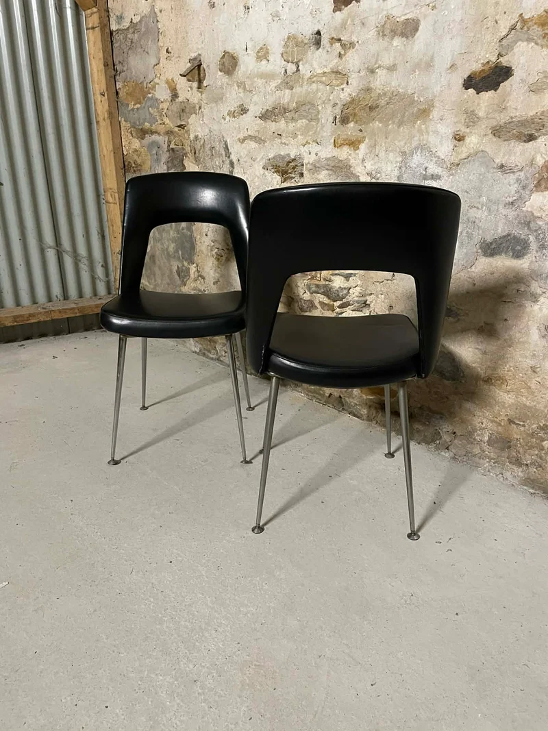 Lot de 2 chaises design noir pieds métal style contemporain