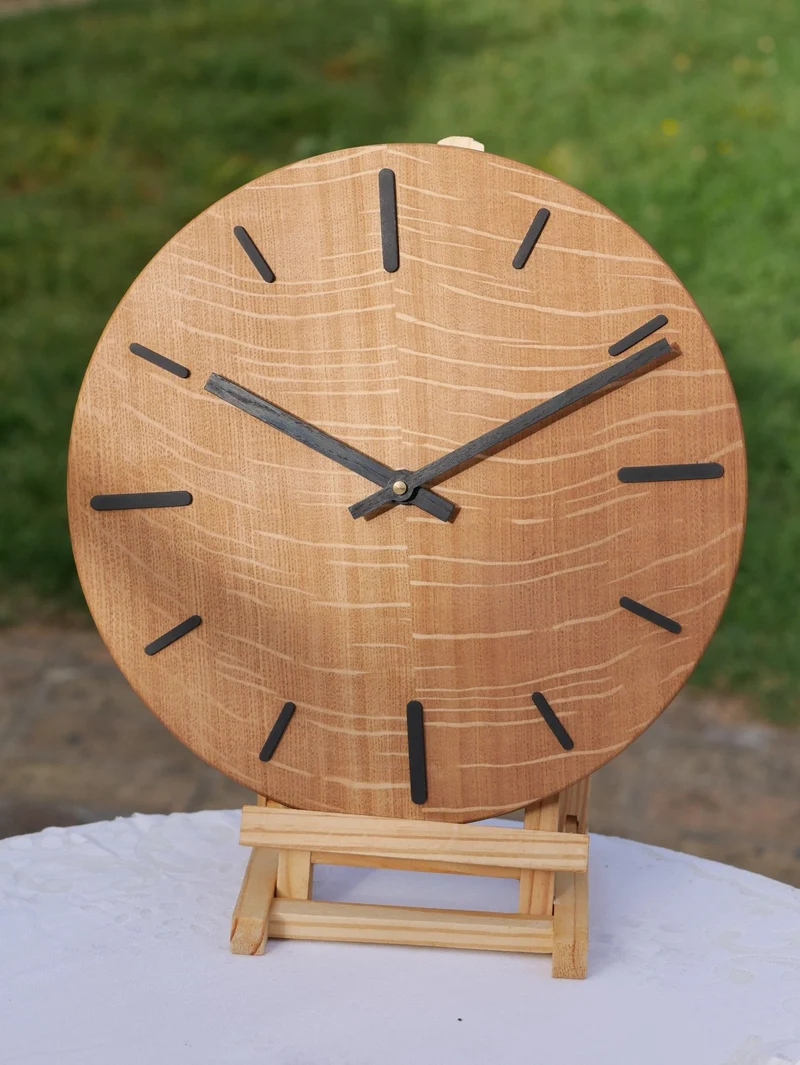 Horloge Chêne Massif - Style Bâtons