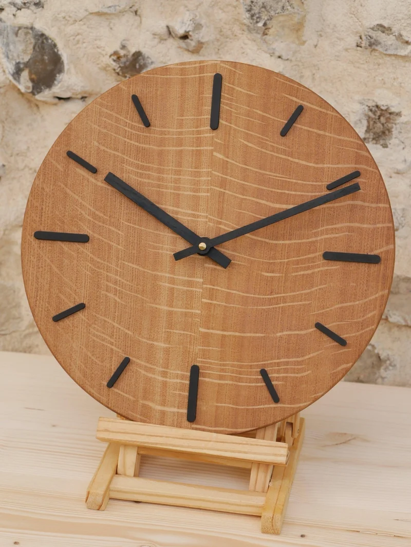 Horloge Chêne Massif - Style Bâtons