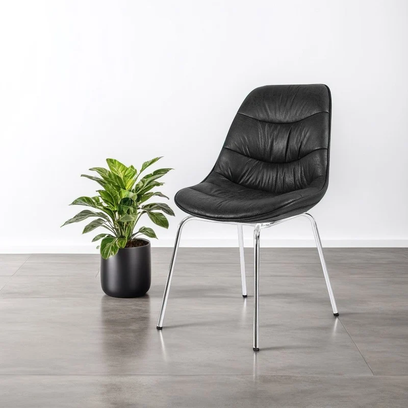Chaise noire pied métal chromé