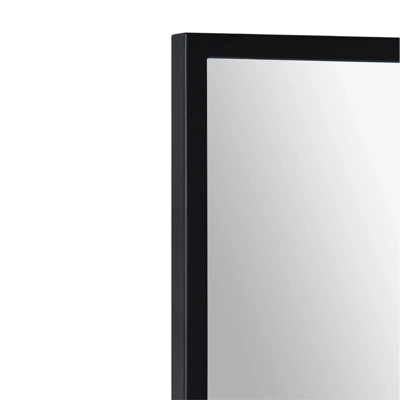 Miroir avec un cadre en fer noir 24 x 36 po - Reynolds