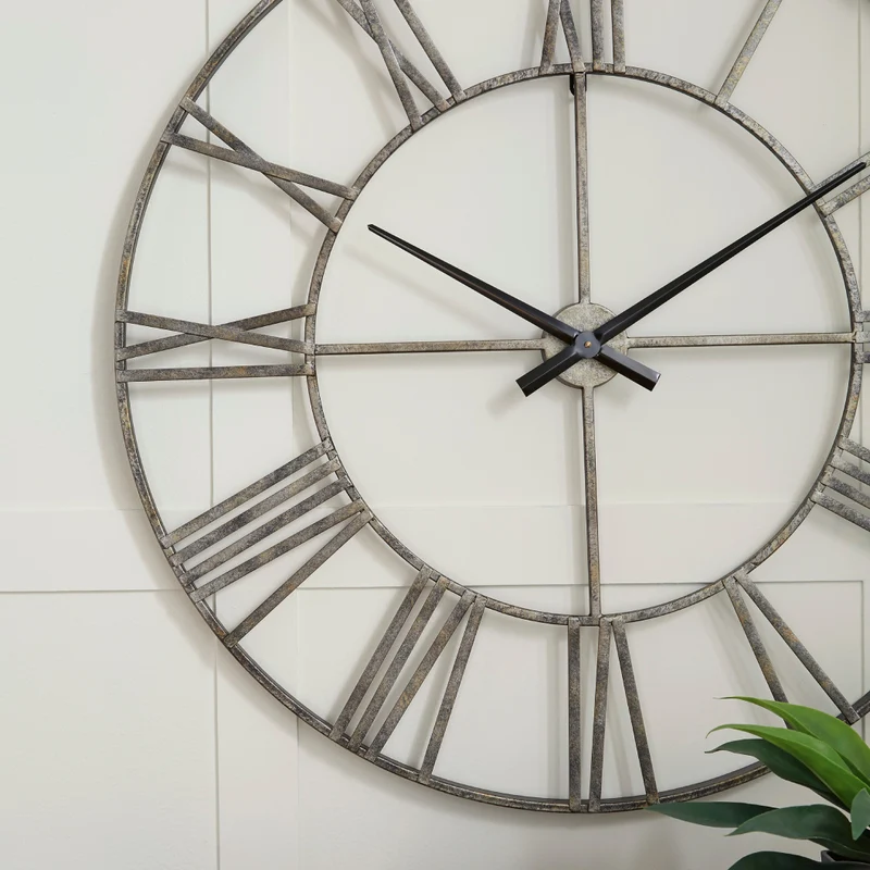 Horloge murale 36 x 36 po en métal argent antique - Paquita