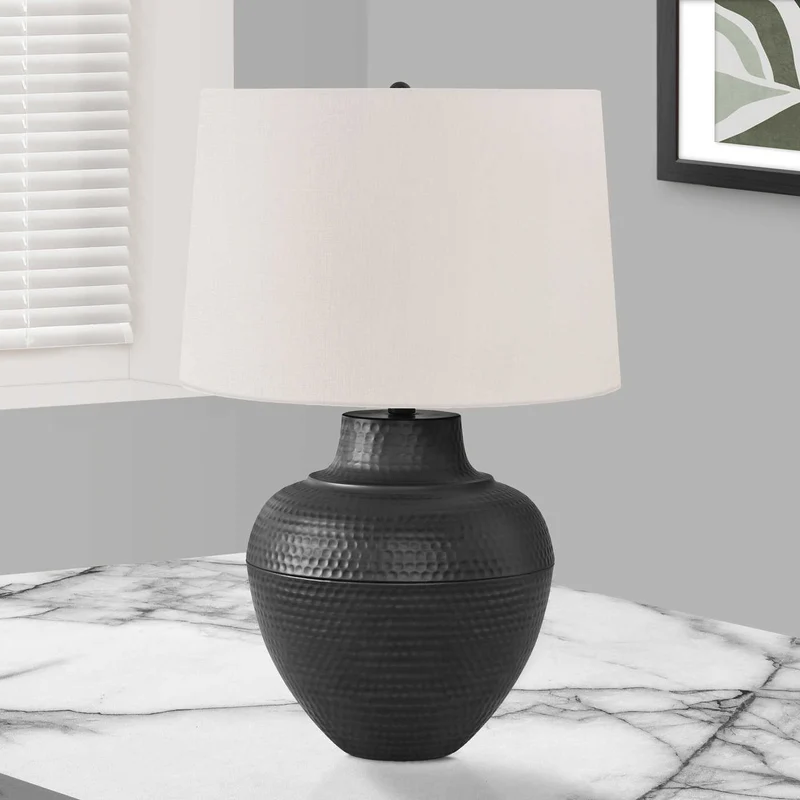 Lampe de table en métal noir texturé 26 po - I 9615