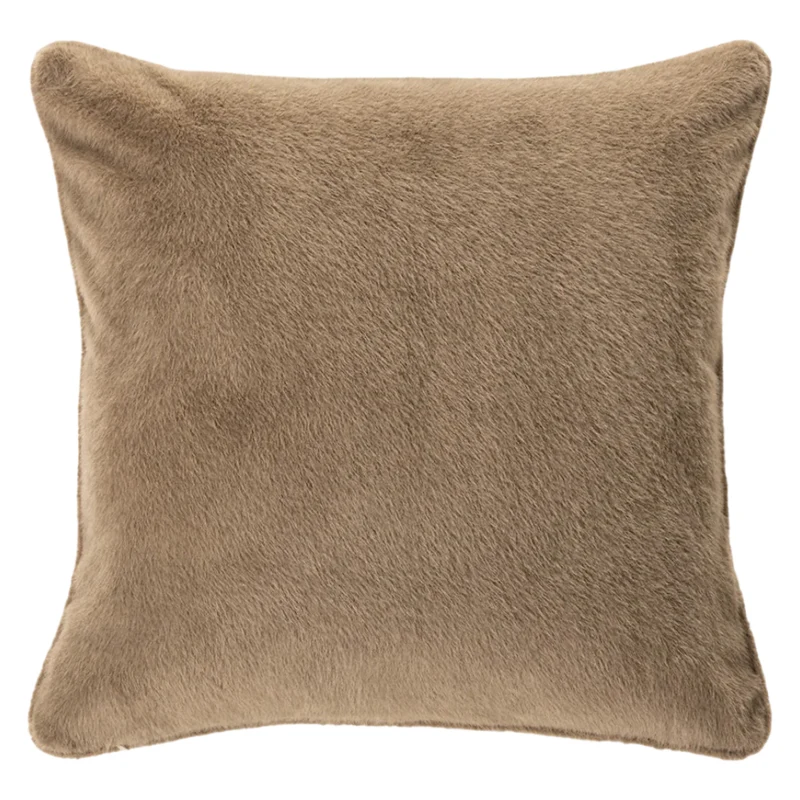 Coussin 18 x 18 po en fausse fourrure taupe - Polux