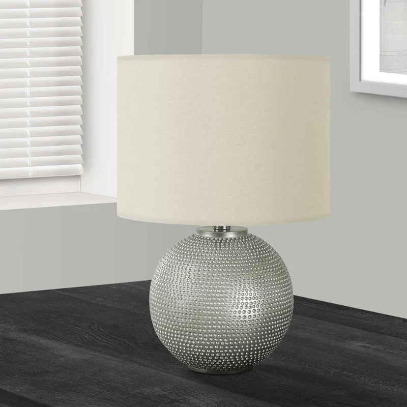 Lampe de table en résine grise texturée 19 po - I 9653