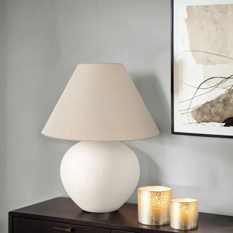 Lampe de table en céramique beige pâle 16 po - I 9631