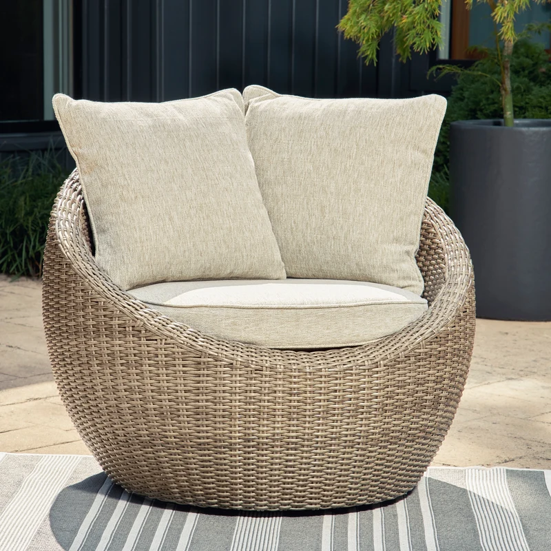 Ensemble de 2 fauteuils pivotants d'extérieur en tissu Nuvella beige - Danson