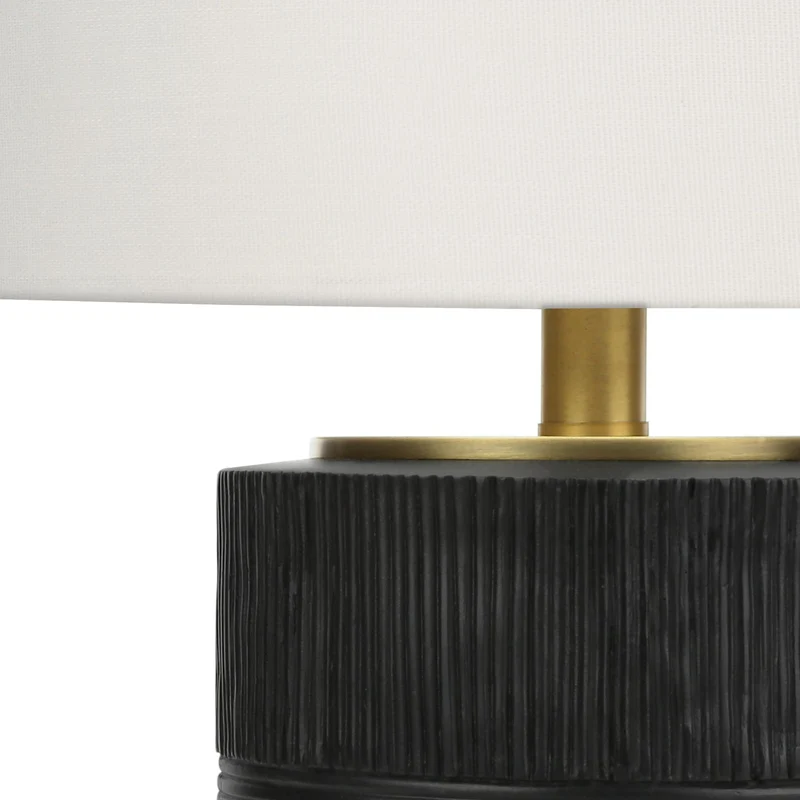 Lampe de table en résine noire texturée 24 po - I 9619