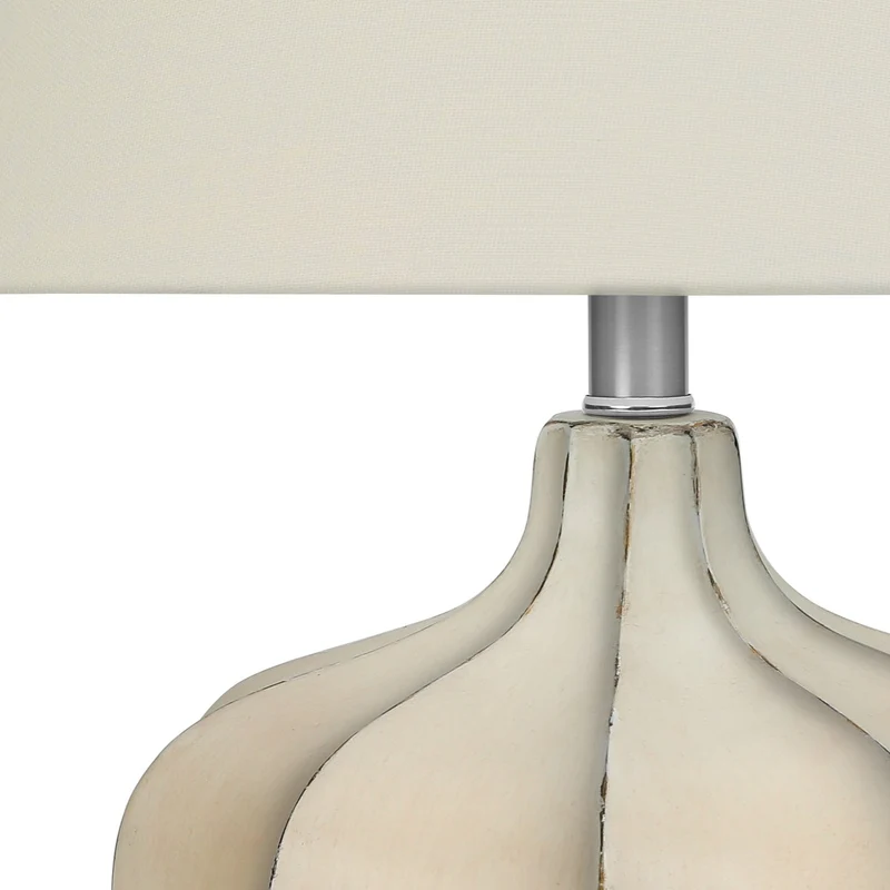 Lampe de table en résine crème texturée 21 po - I 9733