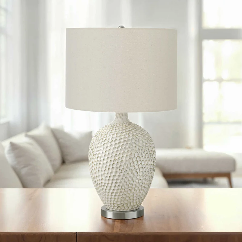 Lampe de table en céramique crème texturée 28 po - I 9607