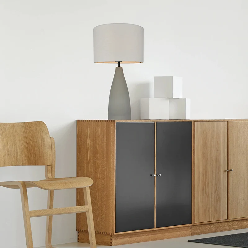 Lampe de table en ciment gris 21 po. - Ashley