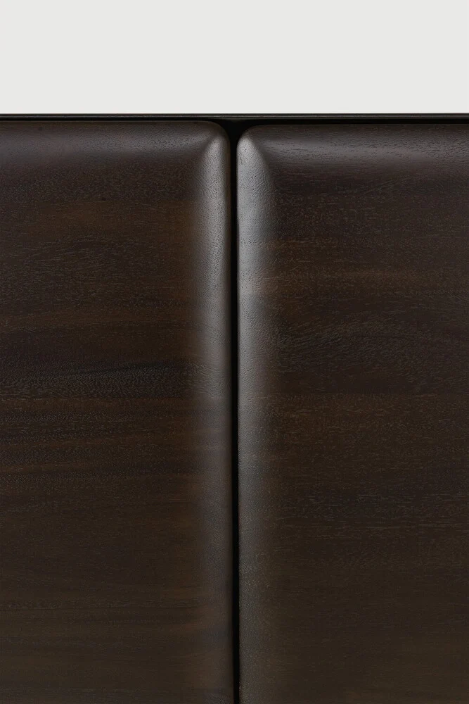 PI Light hanging sideboard