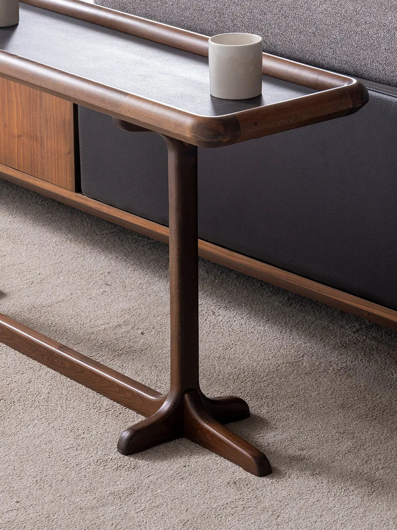 MODEST- Table bar