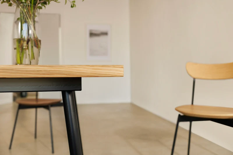 MARTA Oak Bench