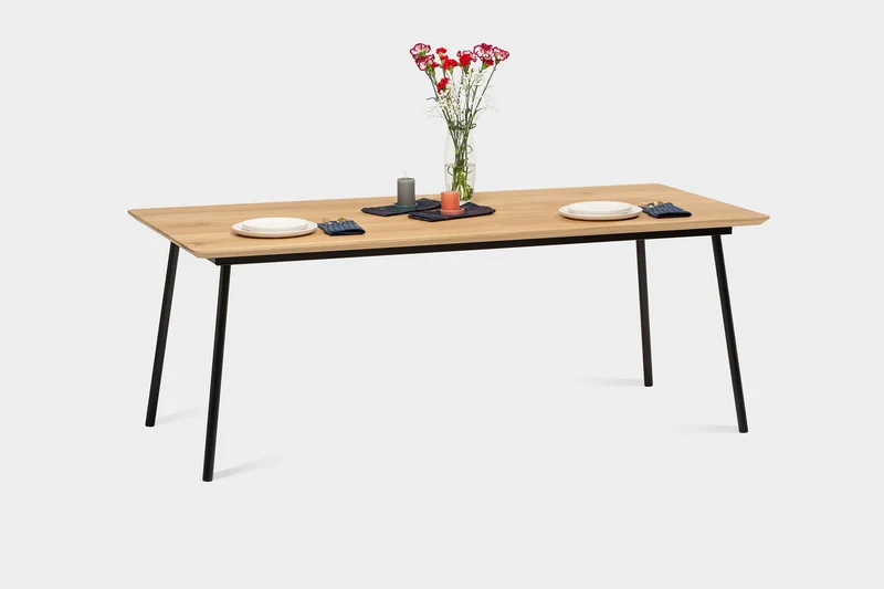 MARTA Oak Dining Table