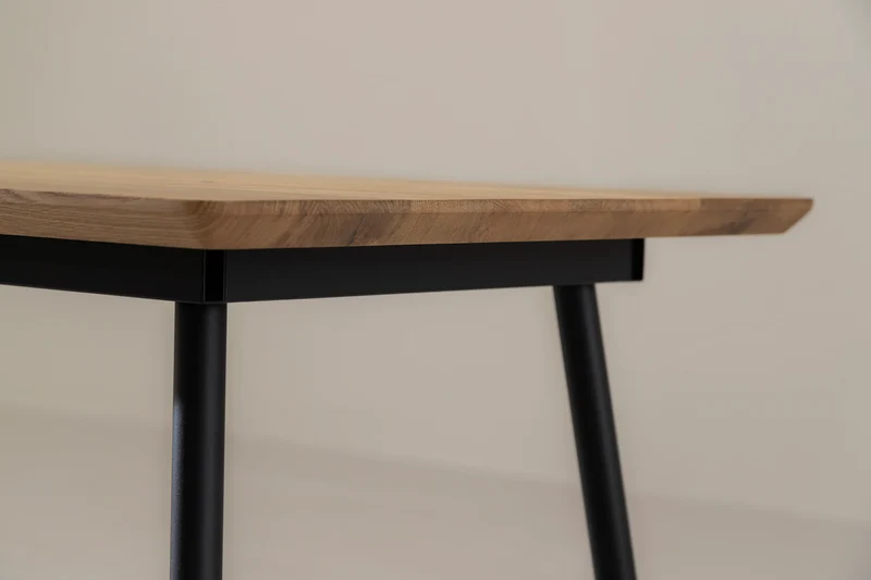 MARTA Oak Dining Table