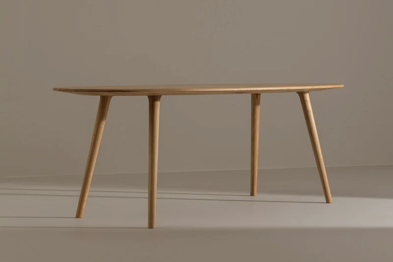 LUCIA Oval Dining Table