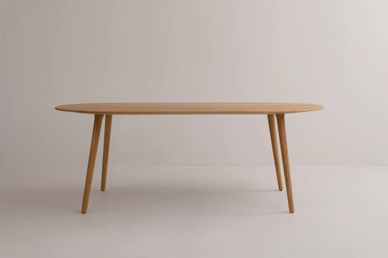 LUCIA Oval Dining Table