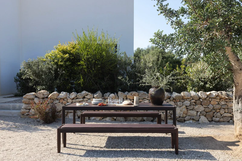 MOS Dining Table