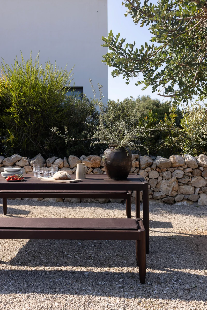 MOS Dining Table