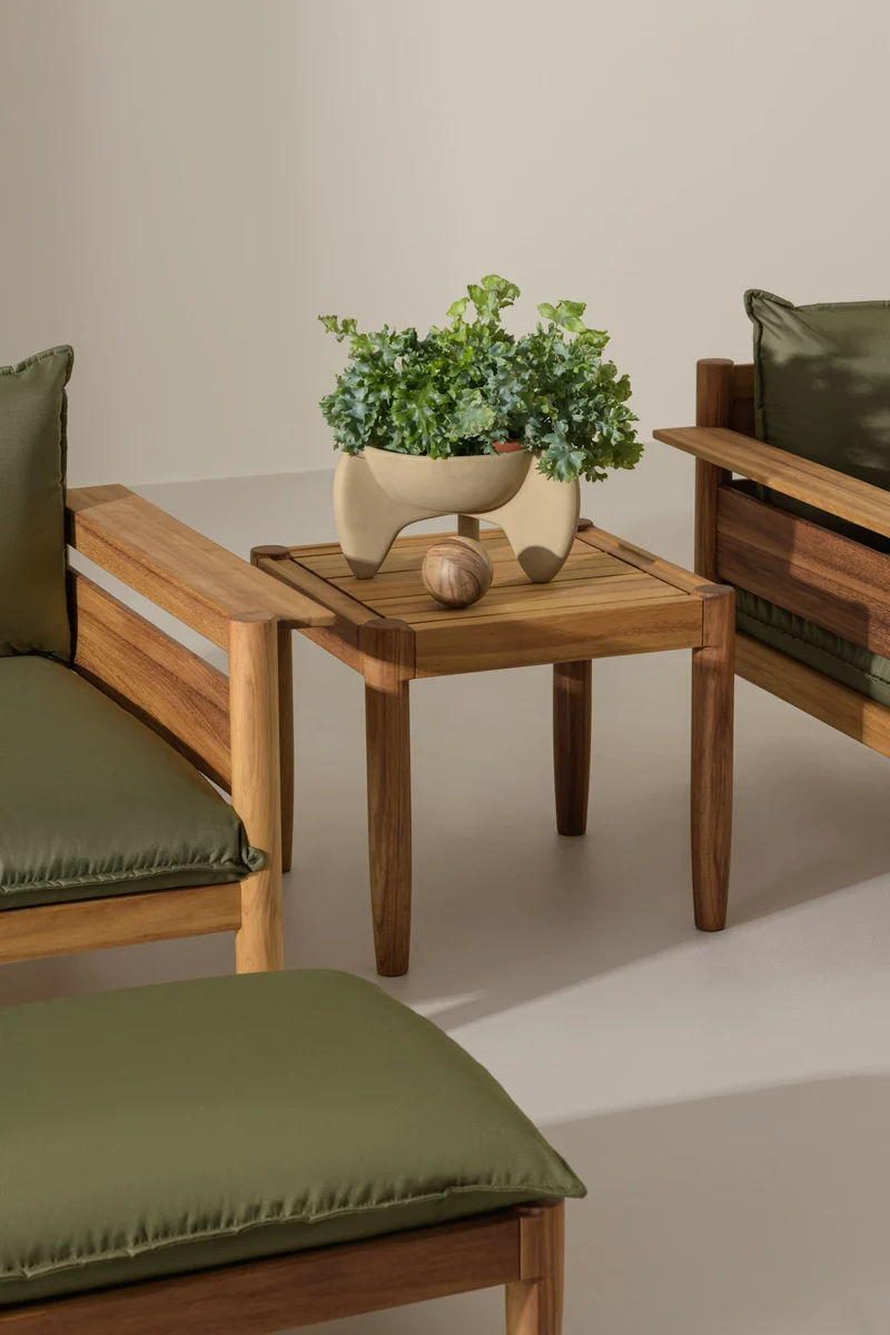 MOS Side Table