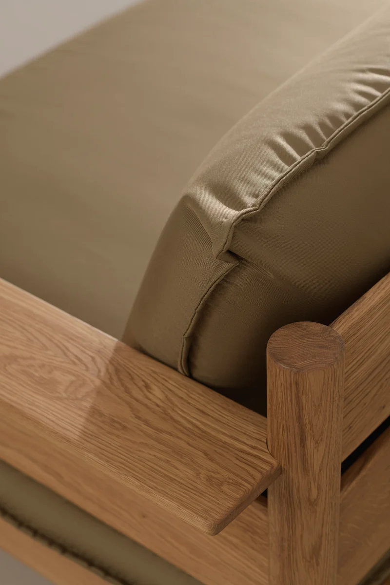 MOS Sofa