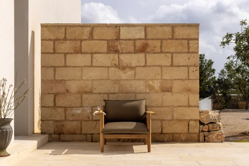 MOS Lounger