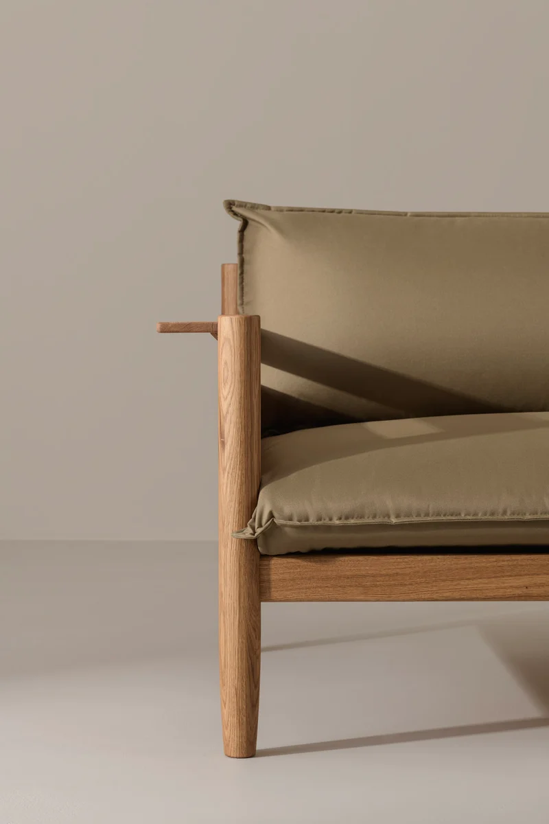 MOS Lounger