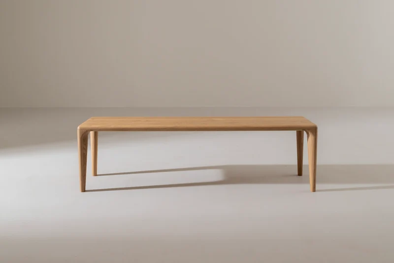LÜNA Bench