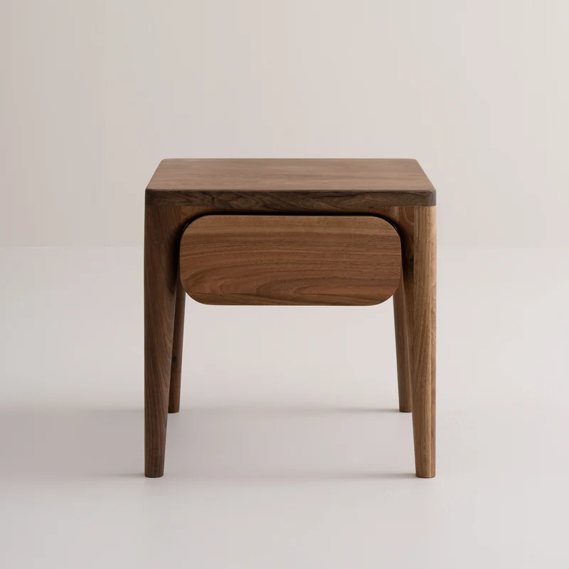 LÜNA Bedside Table