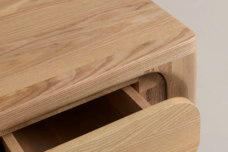 LÜNA Bedside Table
