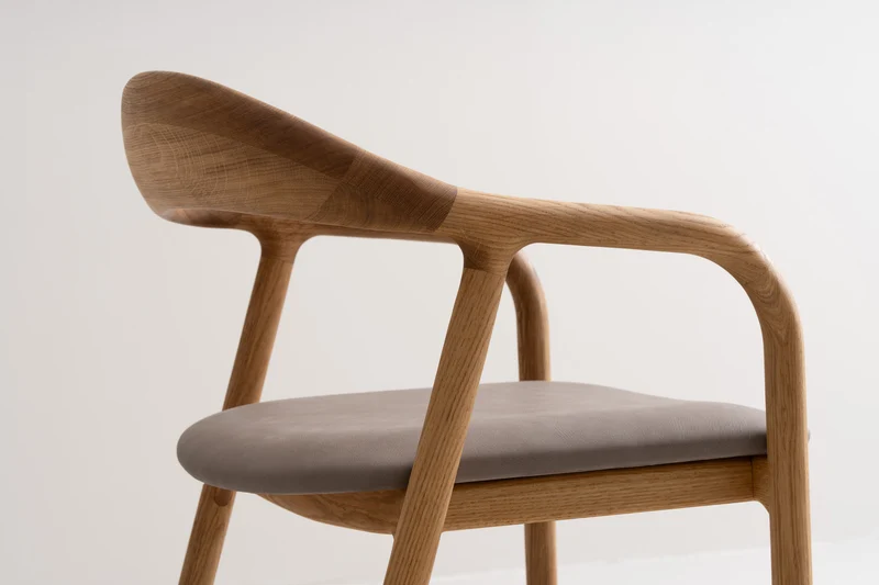 LELA Chaise