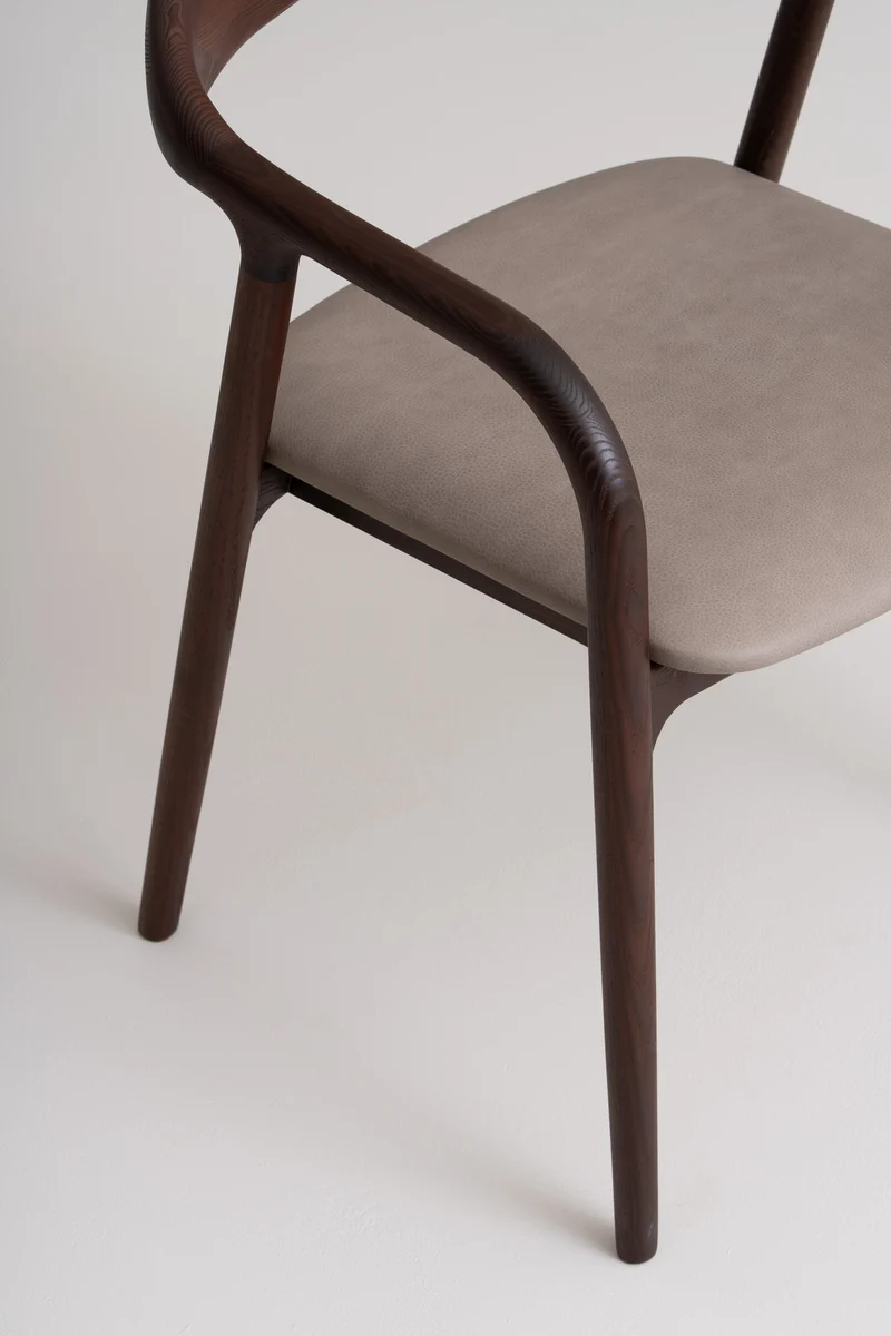 LELA Chaise