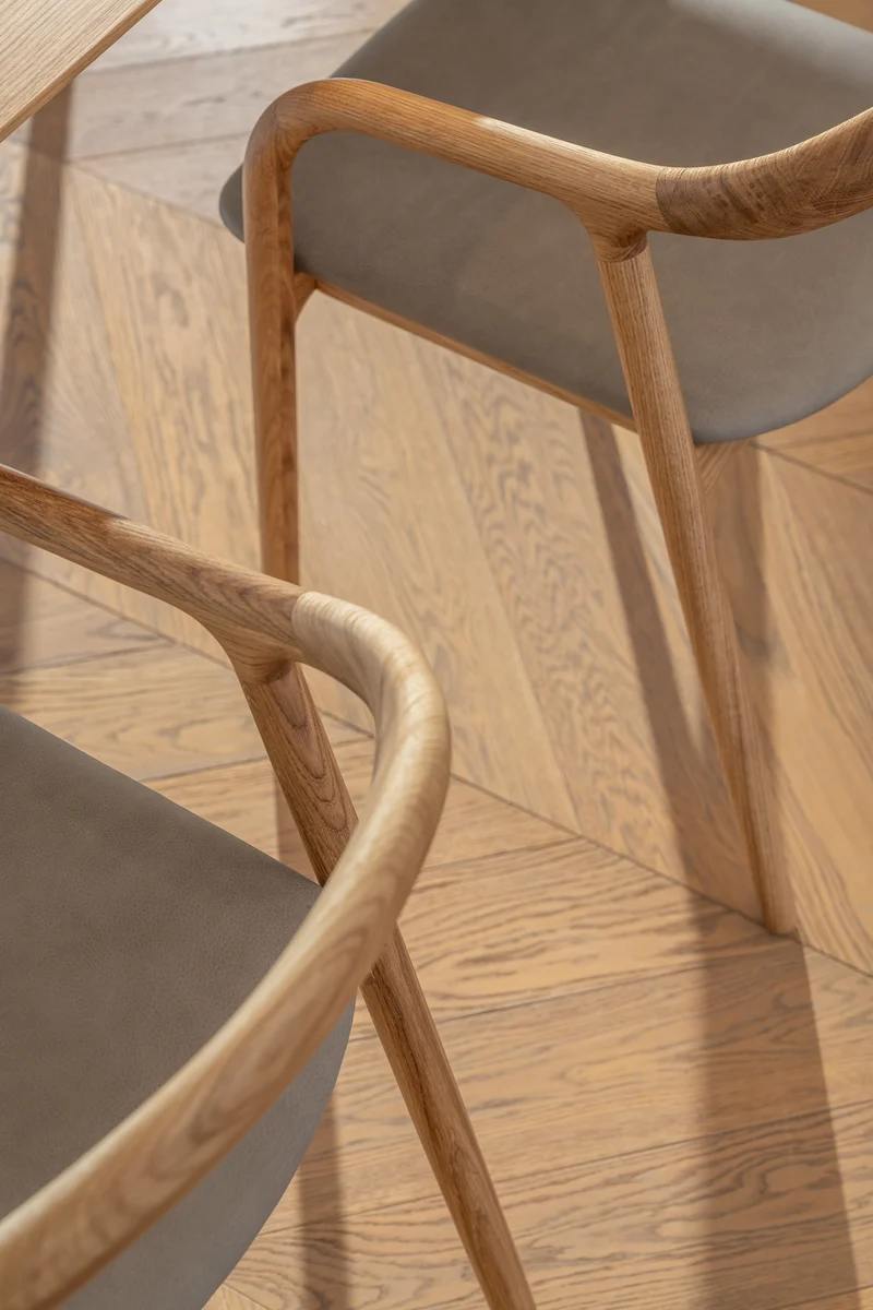 LELA Chaise