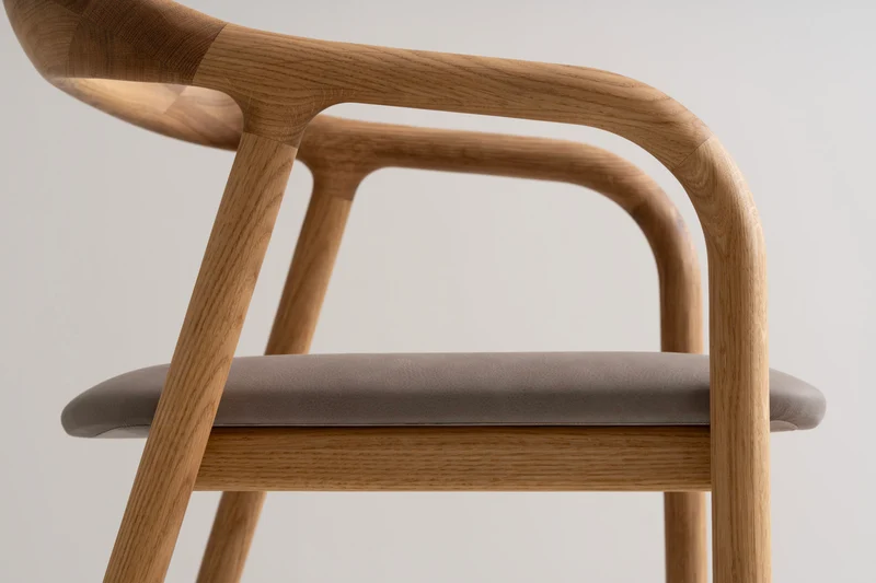 LELA Chaise
