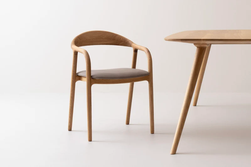 LELA Chaise