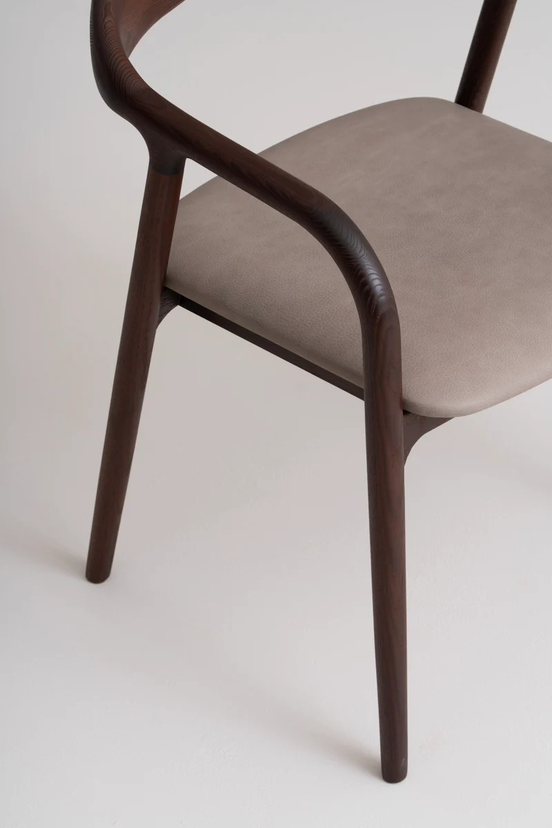 LELA Chaise