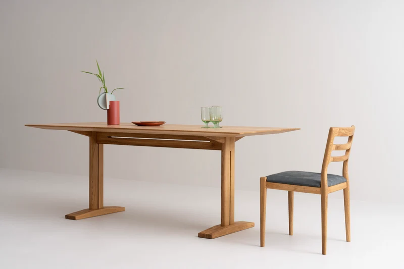 VOSS Dining Chair