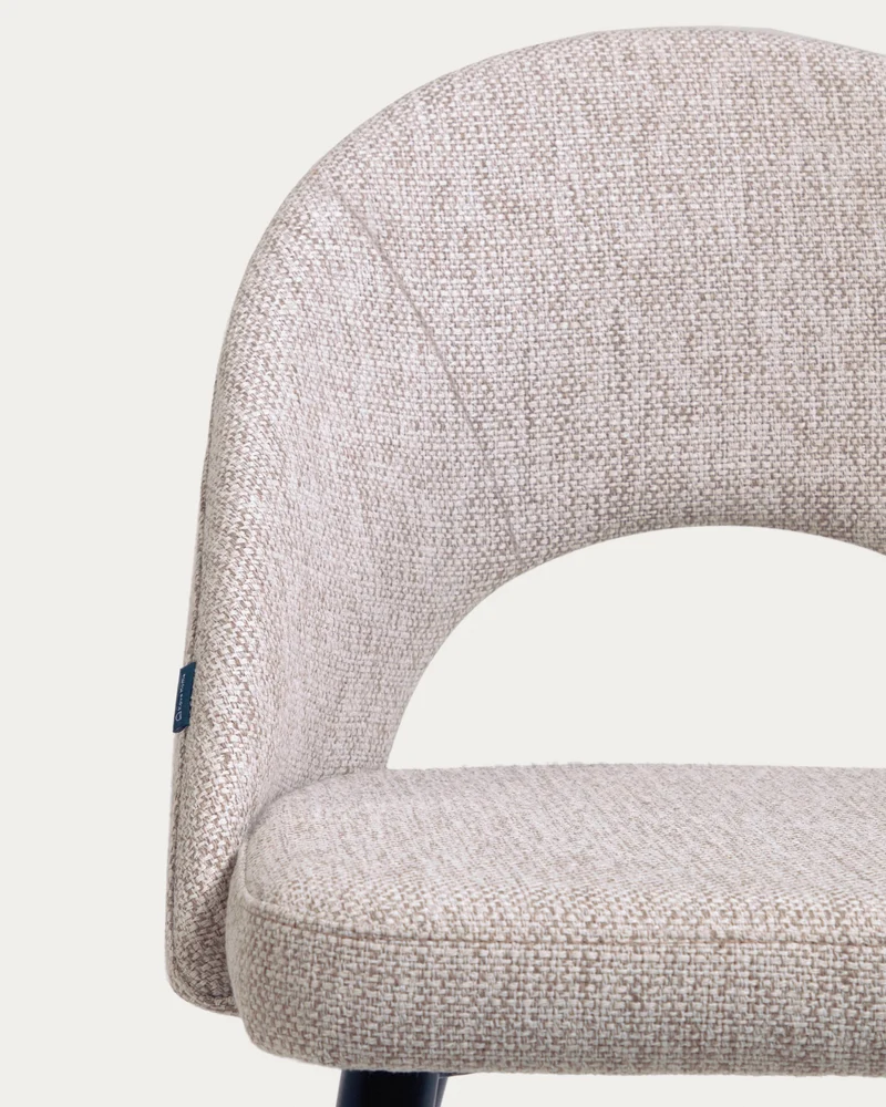 Beige Mael chair with steel legs with black finish