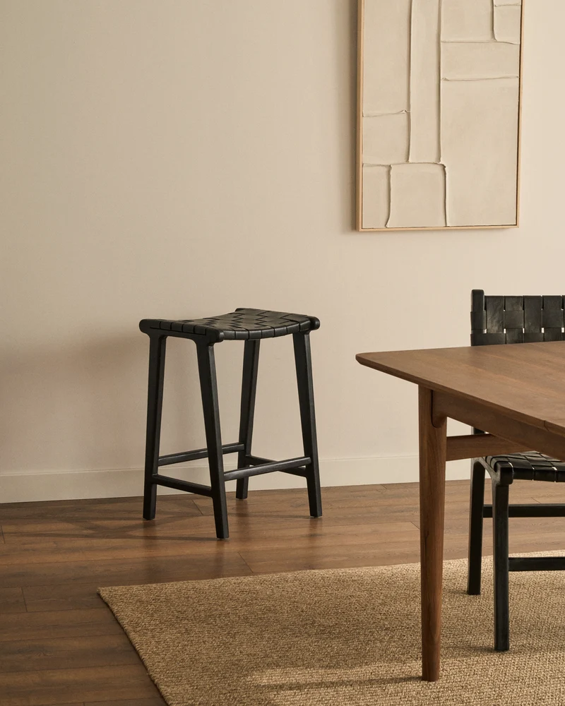 Calixta stool in leather and solid mahogany wood with black finish 67 cm