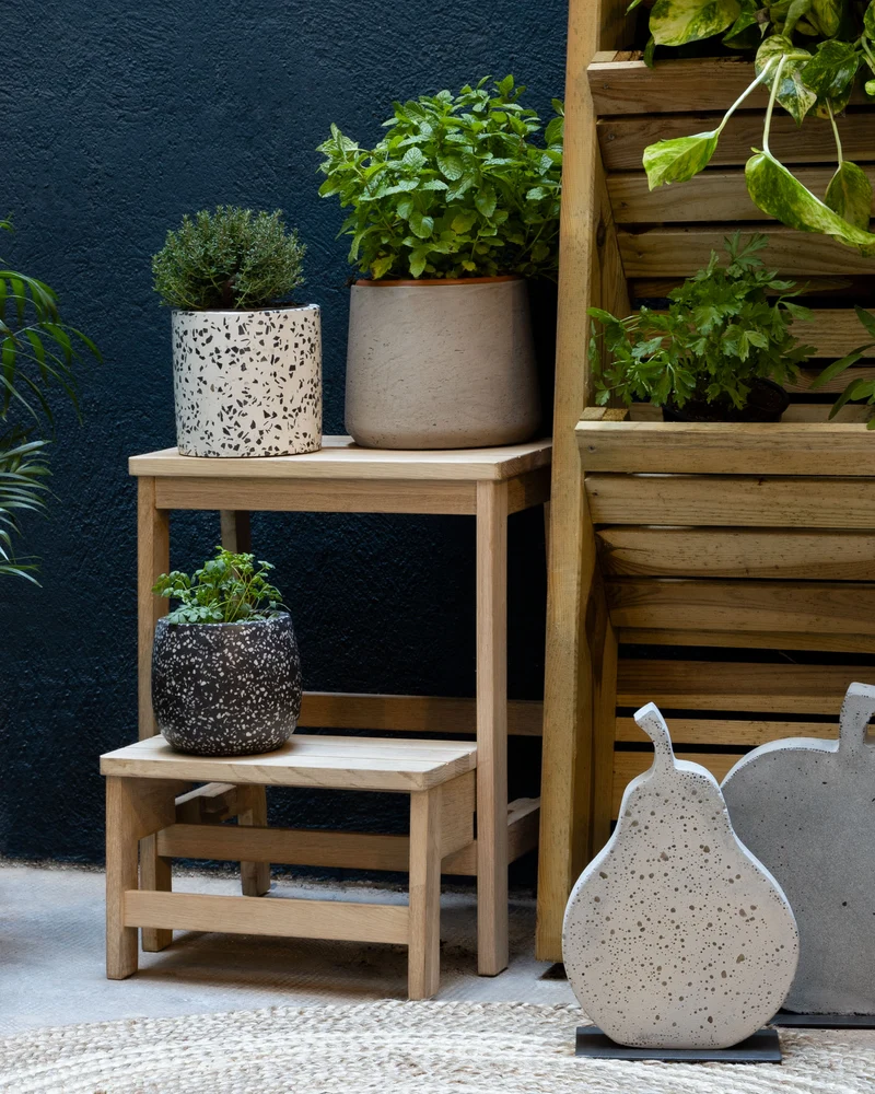 Nell stool with ladder 40 x 43 cm
