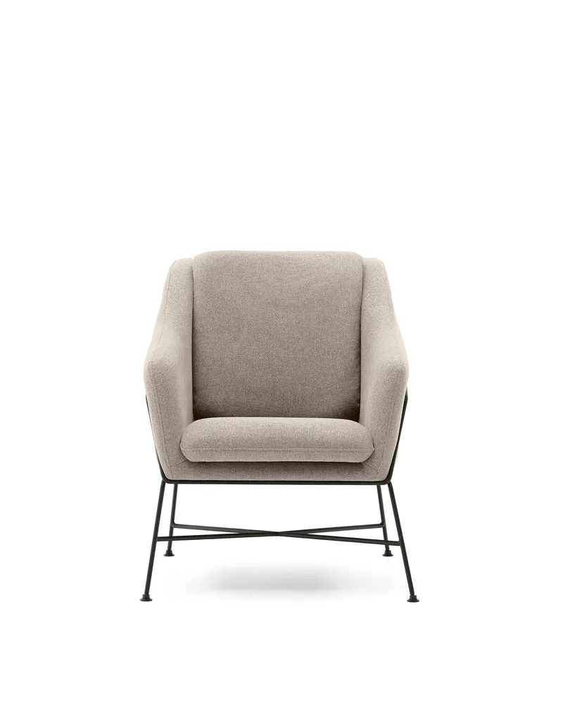 Brida armchair in beige and steel legs with black finish
